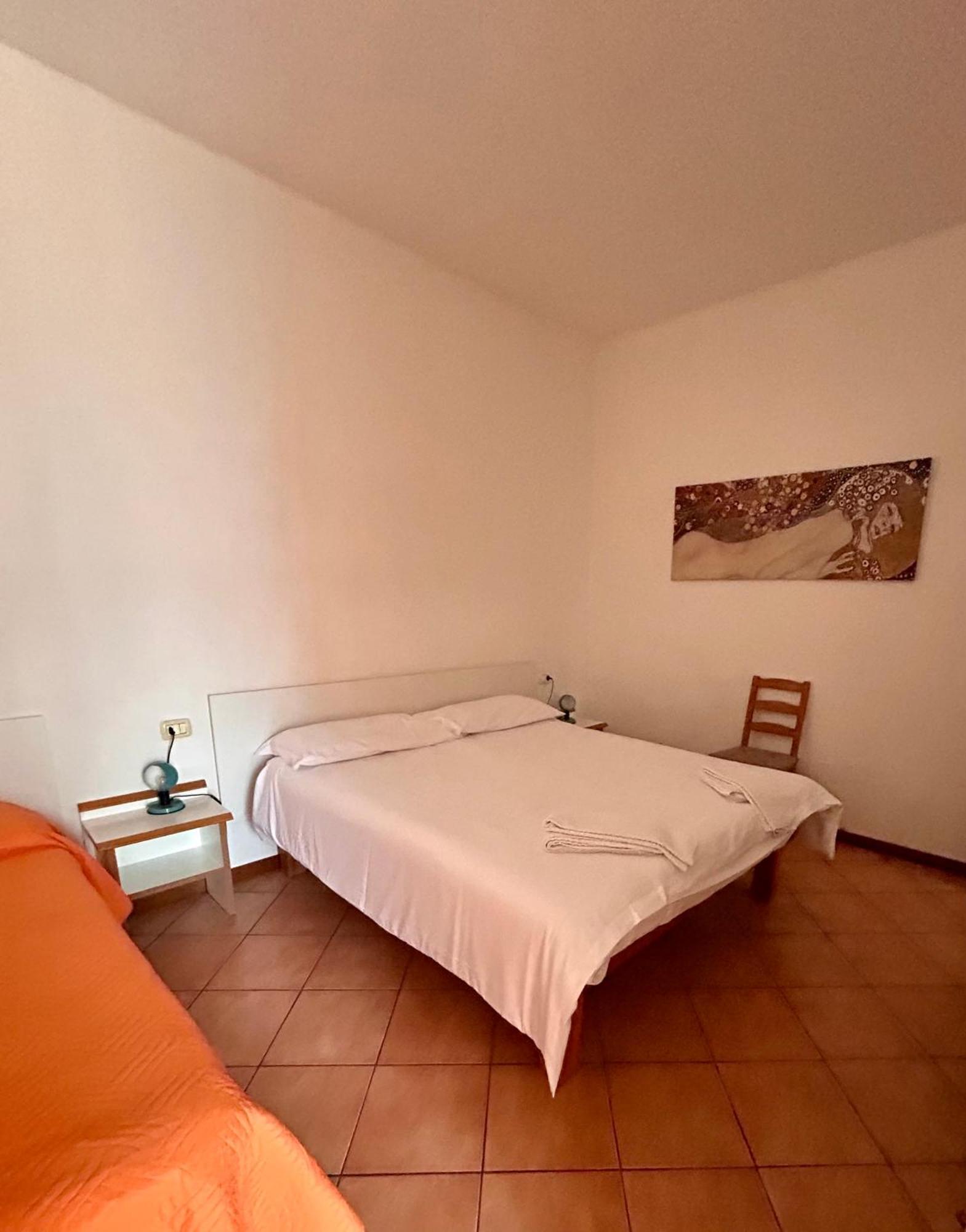 Miralago Casa Menaggio Habitación foto